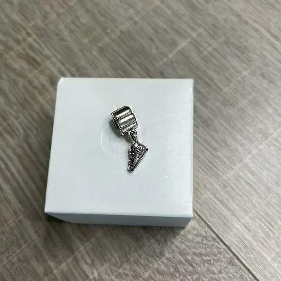 7 PANDORA Silver Bracelet Charms - Picture 13 of 16